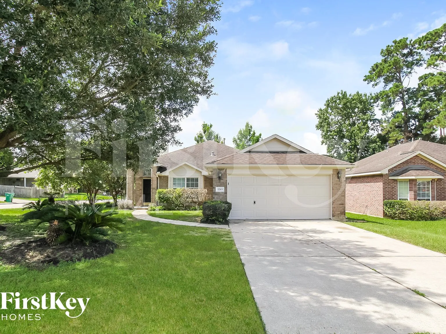 4 bed, 2.0 bath, 1769 sqft, $2,050 — Photo 1