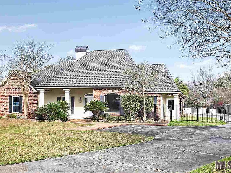1st image of 7820 Denham Chase Ave
