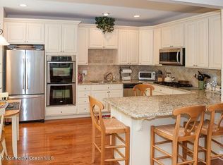 51 Brookfield Dr, Jackson, NJ 08527