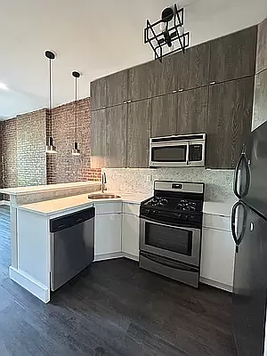 Rented by Dream Space Realty | media 17