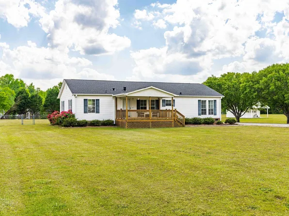 5200 Brogden Rd, Smithfield, NC 27577