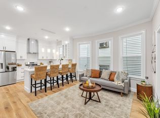 13 Monmouth St APT 3, Boston, MA 02128