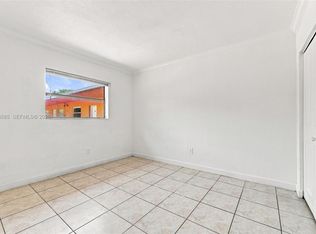 1245 W 24th St APT 223, Hialeah, FL 33010