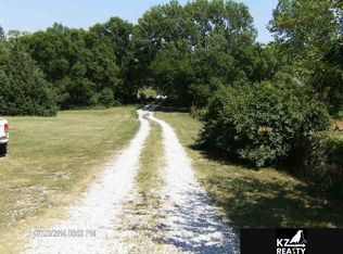 10400 SW 27th St, Benton City, MO 65232