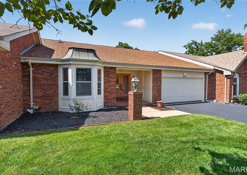 1st image of 2435 Baxton Way