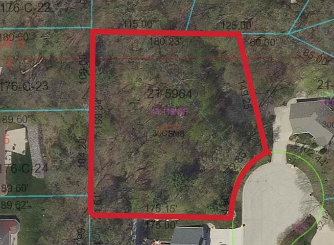 2nd image of 306 Heidelberg Ct