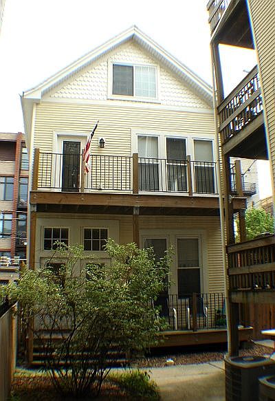 1st image of 1741 W Melrose St #Ch-1