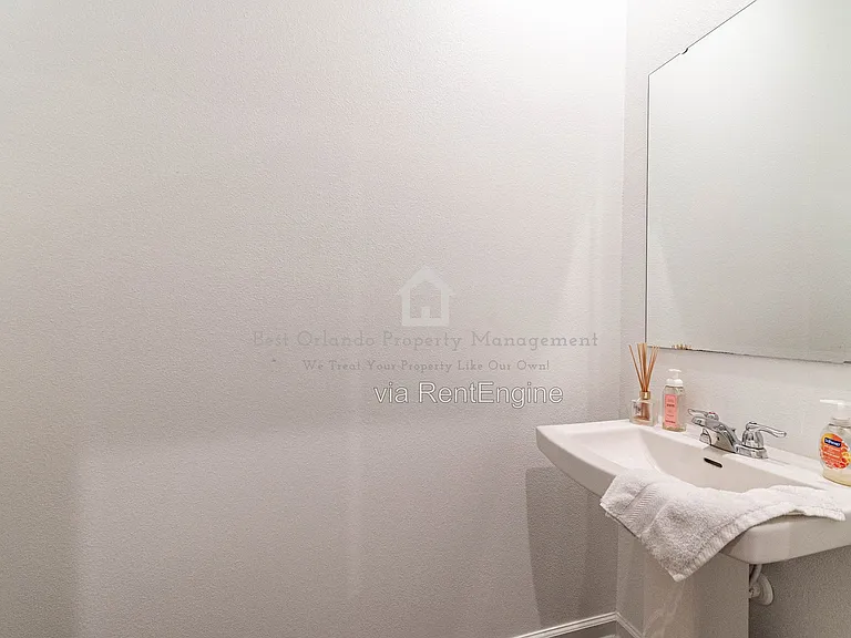 11549 Straits Way #1 — Photo 13