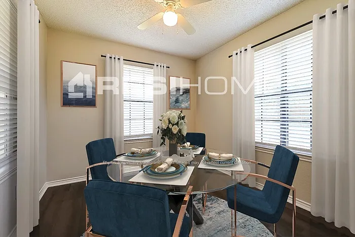 209 Madre Cir — Photo 4