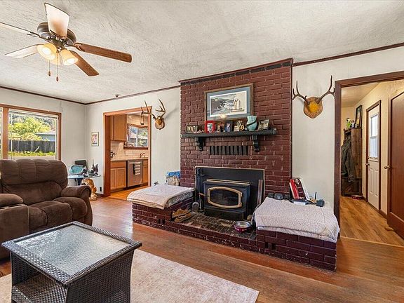 5th image of 178 Whitmore Ave