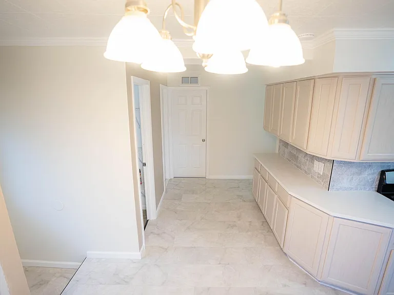 22516 Socia St — Photo 25