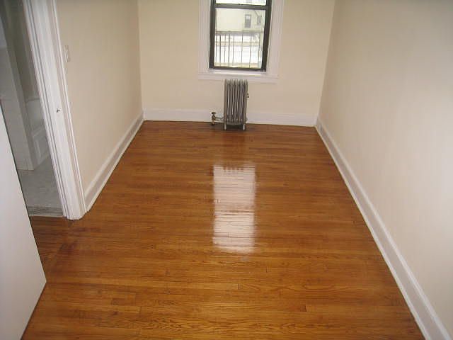 2nd image of 3076 35th St APT 5D