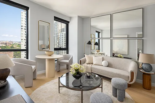 567 Fulton St #3Q Photo 1