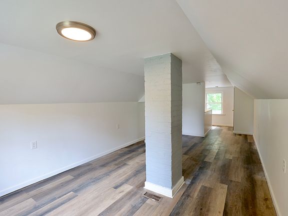 5th image of 1217 Tioga Ave #1