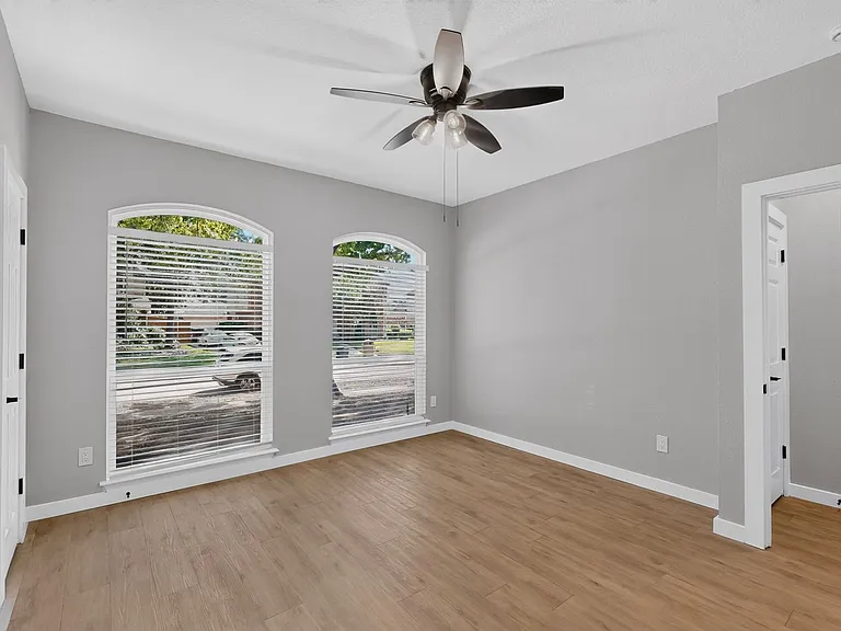 720 Cliffmoor Dr — Photo 38