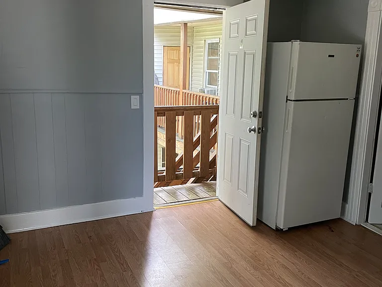 266 Pleasant St #4 — Photo 3