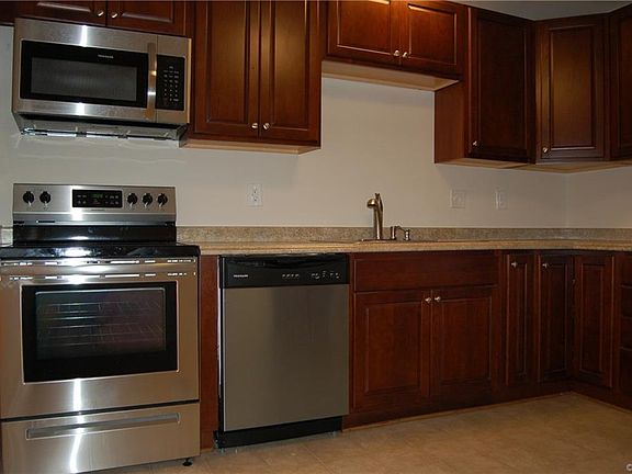 4th image of 5431 Lingle Ln