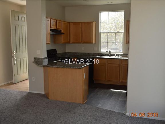 4th image of 2312 Briggsdale Ave
