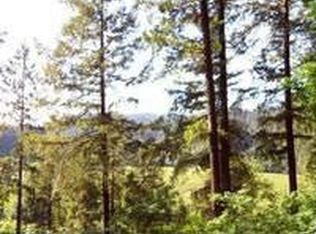 11699 Oak Rd, Forestville, CA 95436