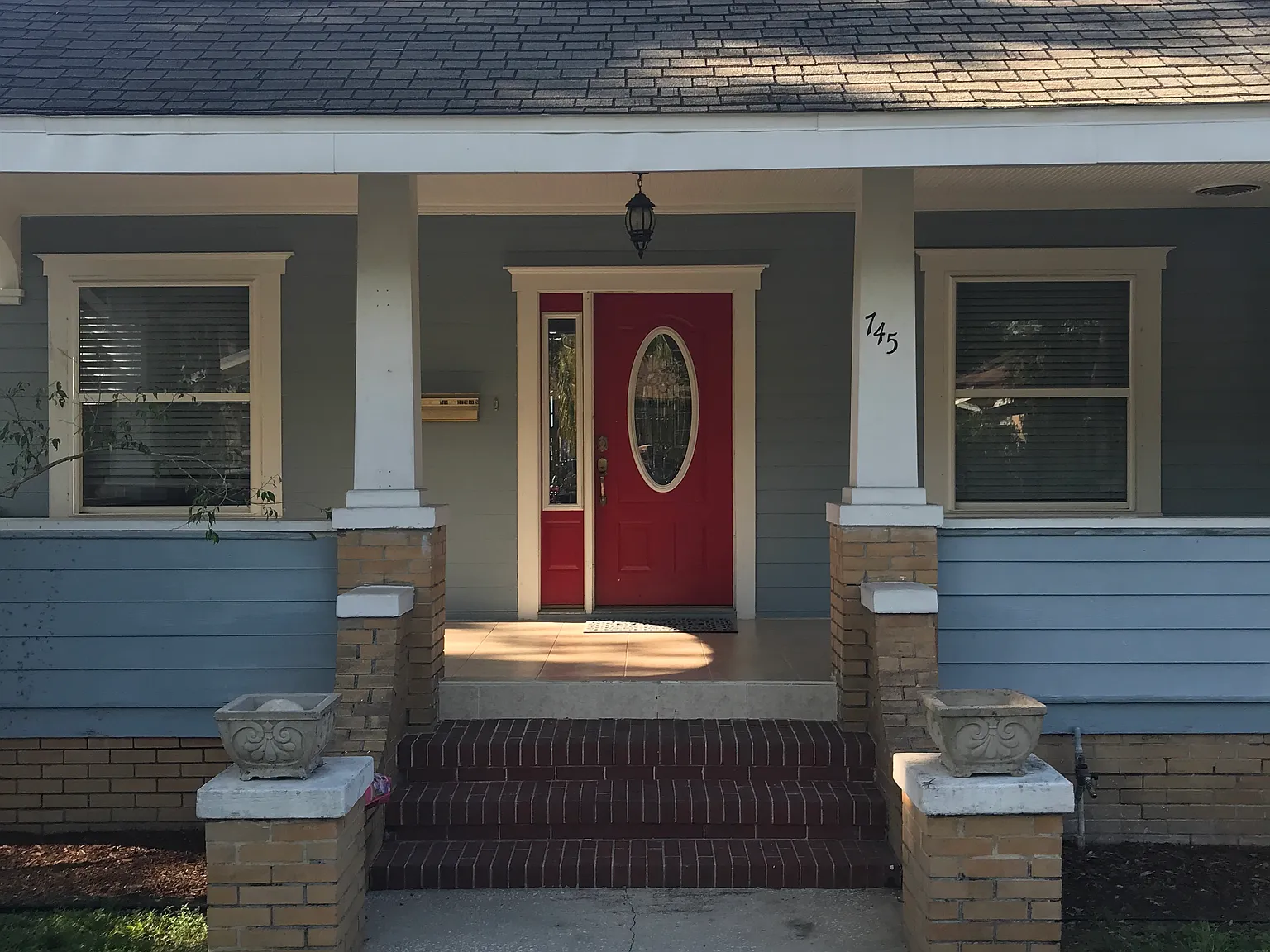 4 bed, 2.5 bath, 2000 sqft, $4,500 — Photo 2