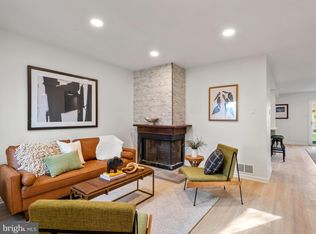 302 Danor Ct, Chesterbrook, PA 19087