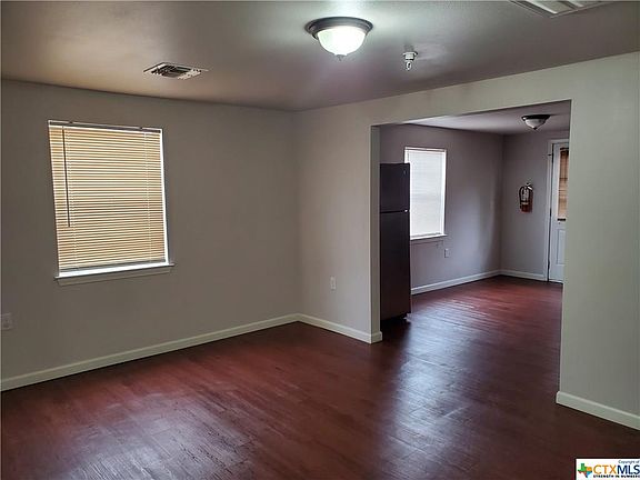 2nd image of 1037 W Court St