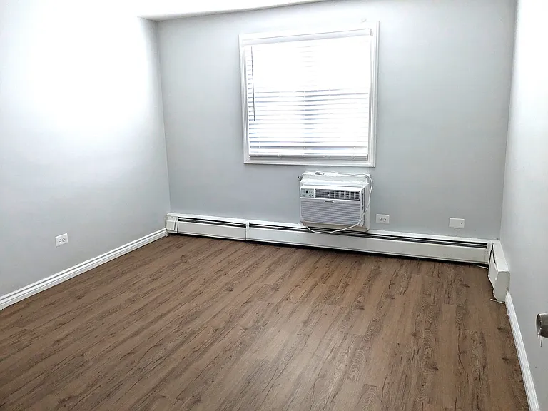 2035 W Granville Ave #511 — Photo 3