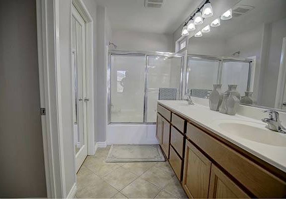 3rd image of 1455 Paseo Aurora