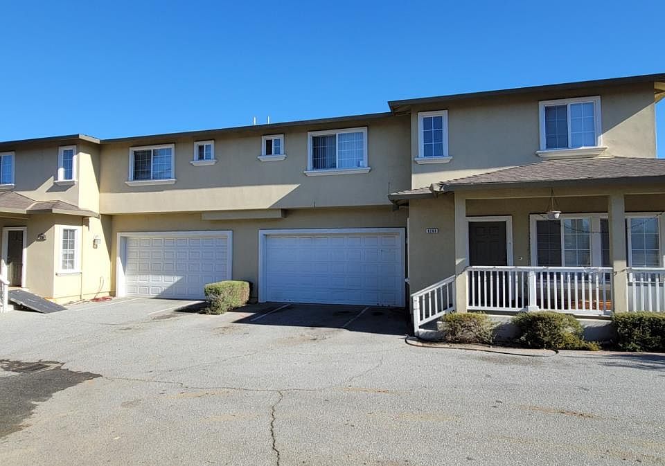 2nd image of 9270 Wren Ave