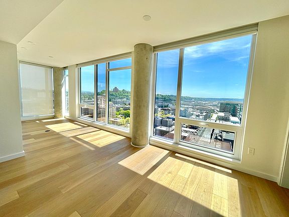 3rd image of 450 S Main St #1604