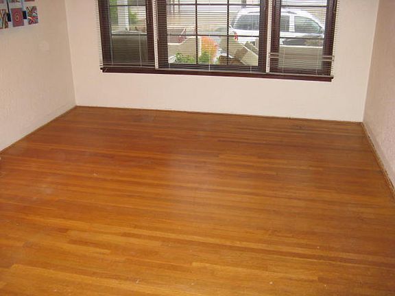2nd image of 2822 Gregory St