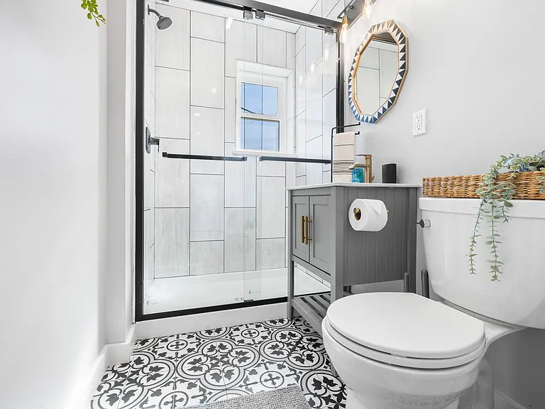 15 S Essex Ave #1 — Photo 7