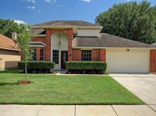 2127 Aberdeen Dr, League City, TX 77573