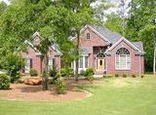 566 Chesterfield Rd, Bogart, GA 30622