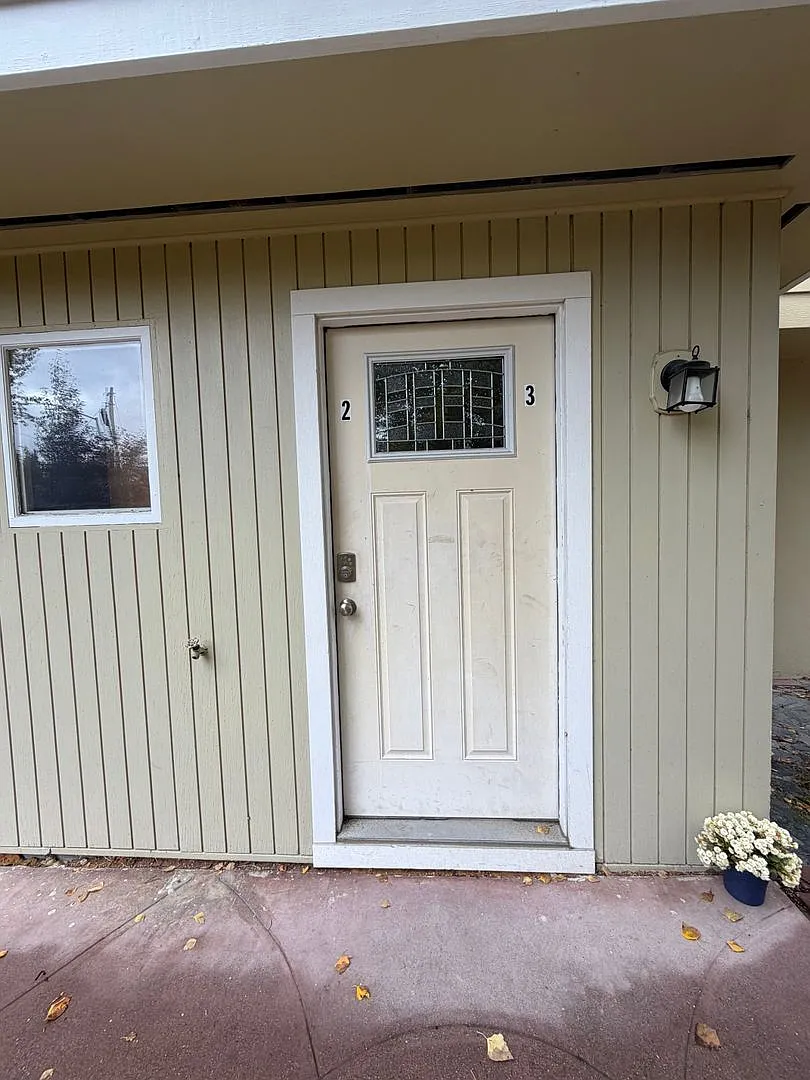Halverson Road 522 — Photo 2