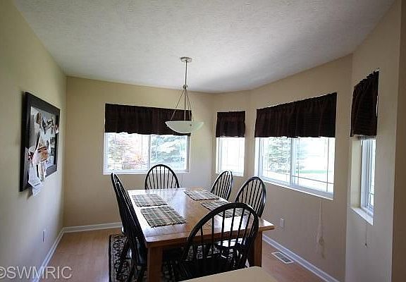 5th image of 7471 Navajo Valley Dr SW