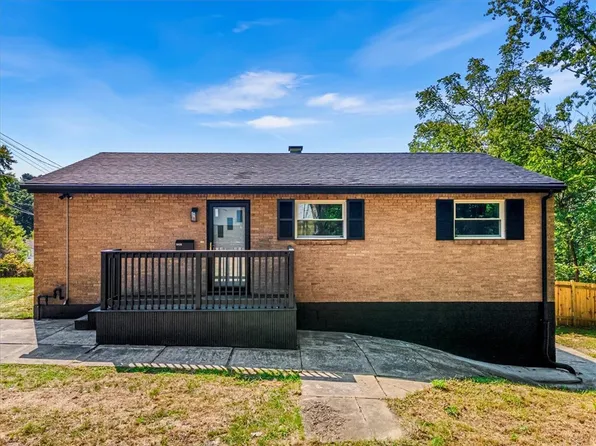 5428 Elm St, Bethel Park, PA 15102
