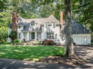 4 Chiltern St, Farmington, CT 06032