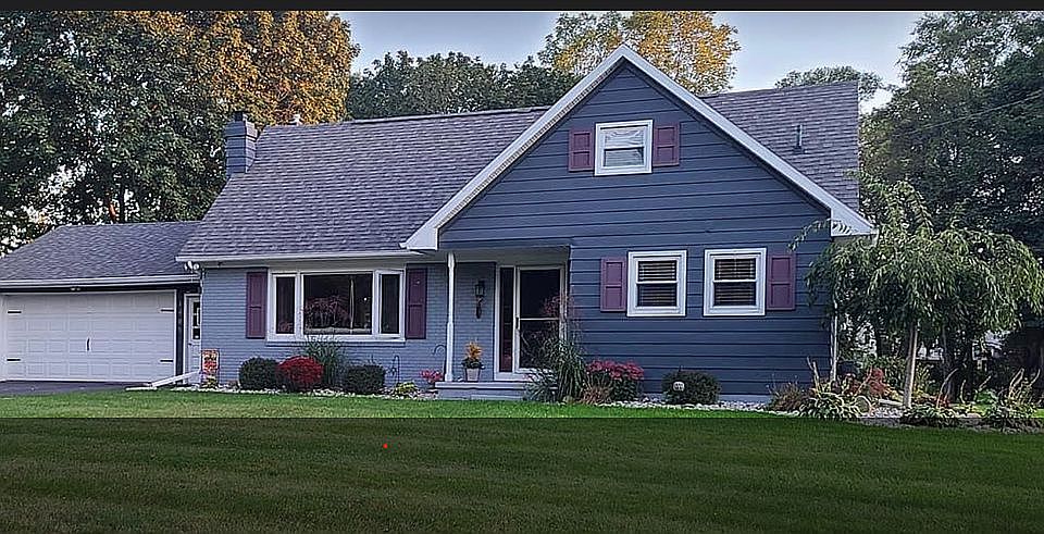 1st image of 1405 W Dill Rd