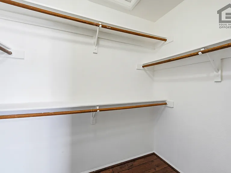 7202 W Corrine Dr — Photo 27