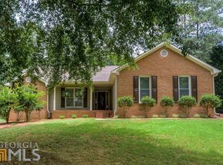 120 Chatsworth Pl, Newnan, GA 30265
