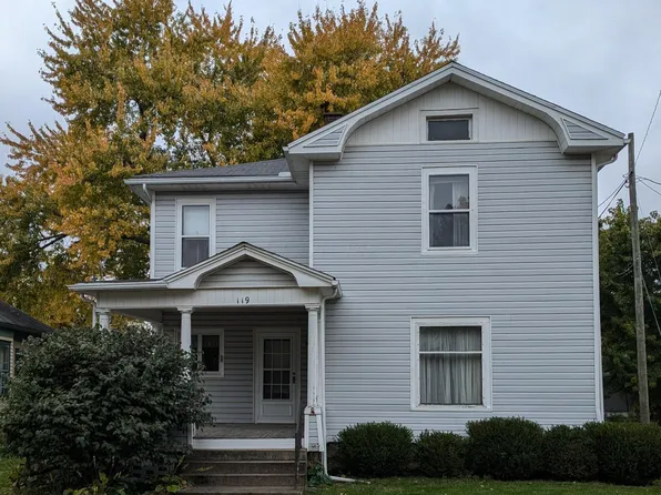 119 N McKenzie St, Mount Vernon, OH 43050