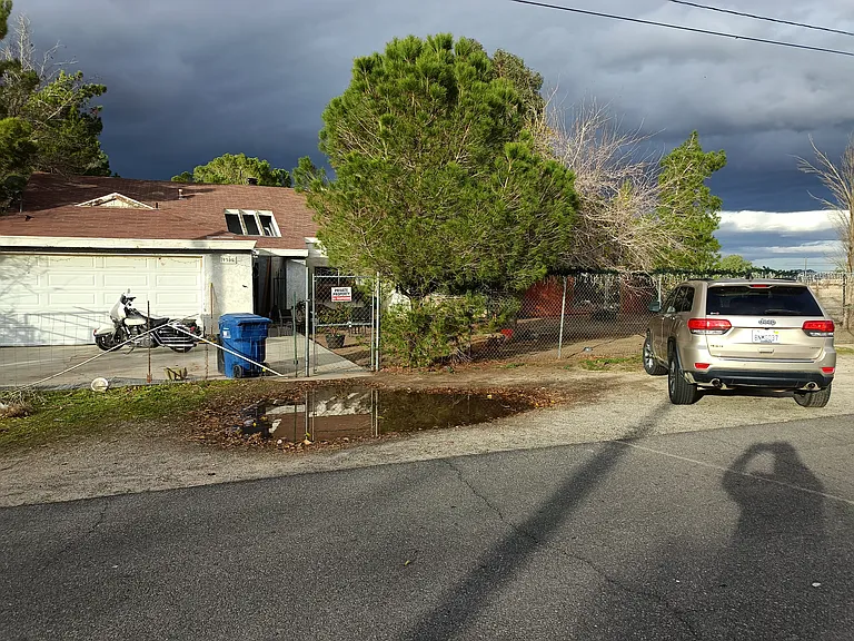 9305 E Avenue R10 — Photo 18