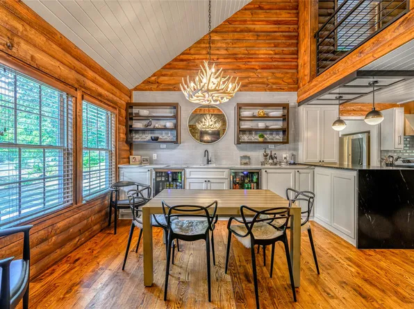 155 Westminister Dr, Pottsboro, TX 75076