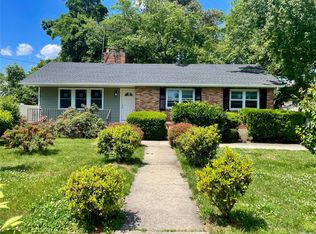 227 Gunther Ave, Bay Shore, NY 11706