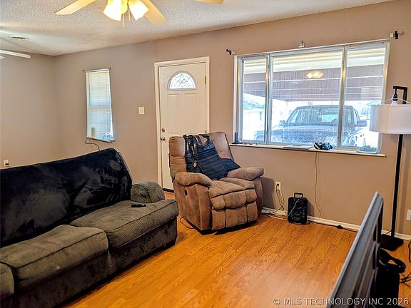 3rd image of 101 Beta Cir