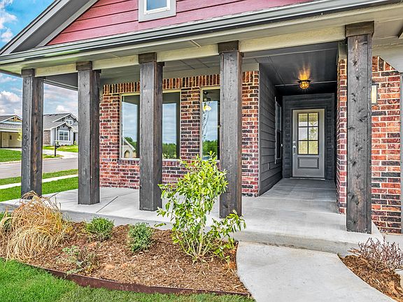 Frederickson Traditional - Elevation F