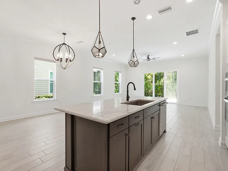 98 Liberty Bell Rd — Photo 8