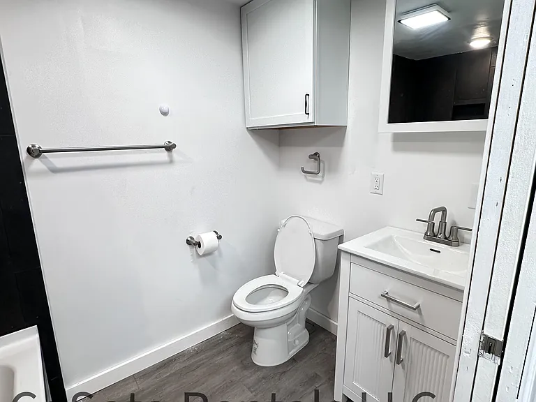 1023 N Riverfront Dr #3 — Photo 7