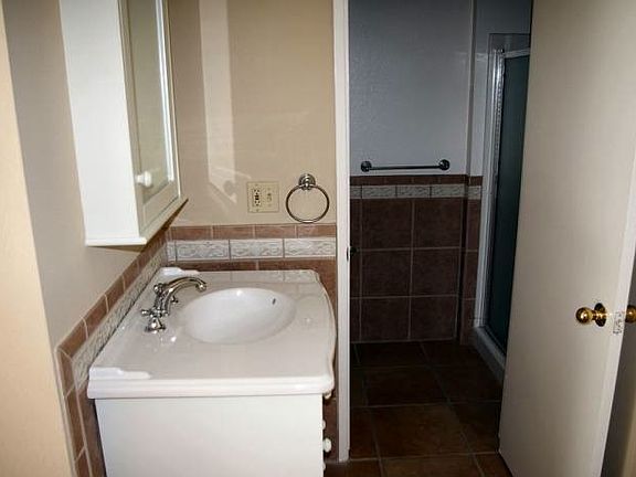 4th image of 2789 Vista Palomar